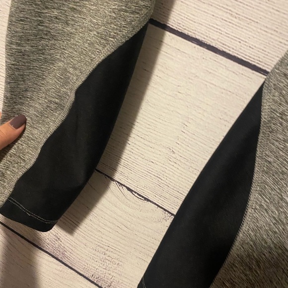 Gray Nike Dri-Fit Leggings - Picture 5 of 6